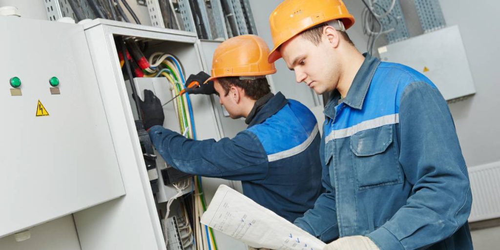 Romazi - Sua energia nossa marca Quanto tempo leva pra ser eletricista?