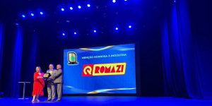 Romazi - Sua energia nossa marca Romazi recebe honra ao mérito na Cerimônia dos melhores do ano da ACOMAC CE  